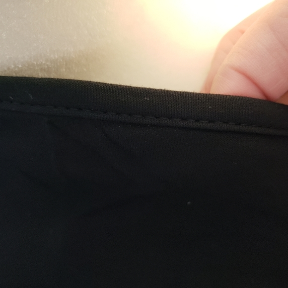 MagicMK Off the Shoulder Lips Tee - Picture 3 of 6